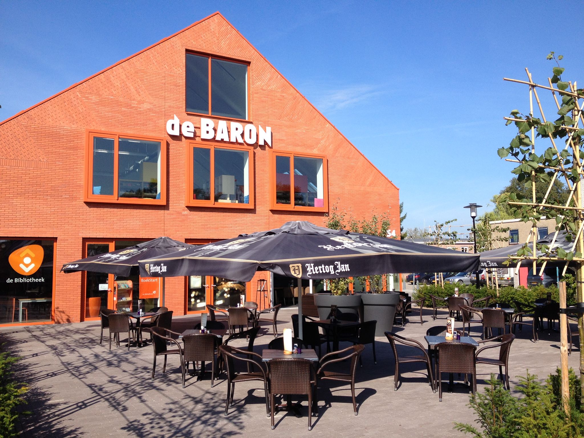Multifunctioneel Centrum de Baron INDedemsvaart Multifunctioneel Centrum de Baron INDedemsvaart